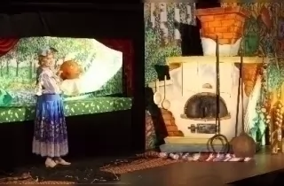 кукольный спектакль Тётушка Луша и колобок Ванюша
