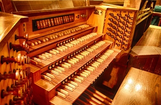 органный концерт Бах и Чайковский — два гения, две эпохи
