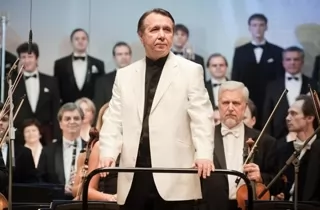концерт Михаил Плетнёв, Российский национальный оркестр, Тимоти Чу (скрипка)